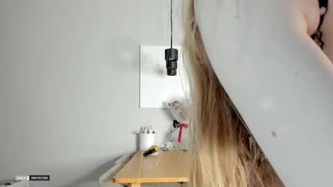 kitty katy online show from April 16, 8:41 pm