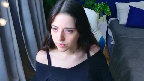 softamora online show from January 15, 7:47 am