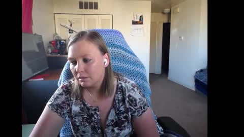 Rose online show from December 15, 8:25 pm