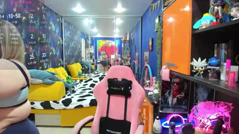 Sofie online show from November 17, 2:23 am