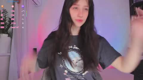 Eva online show from March 28, 2:16 pm