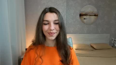 Kelly online show from October 26, 1:50 pm