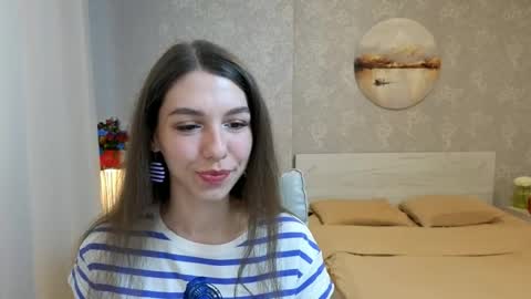 Kelly online show from May 23, 3:10 pm