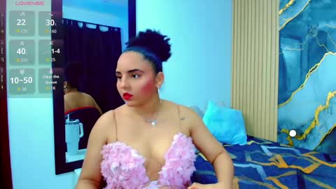 Sol Latiana online show from June 9, 3:39 am
