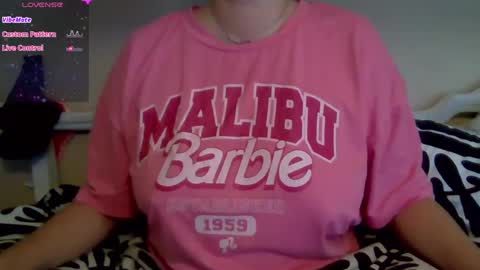 solesticia online show from October 11, 1:03 pm