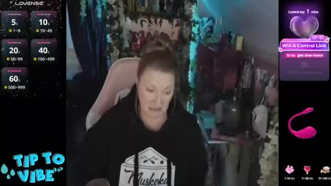 solesticia online show from February 3, 10:21 pm