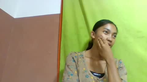 sonia4000 online show from July 21, 1:56 pm