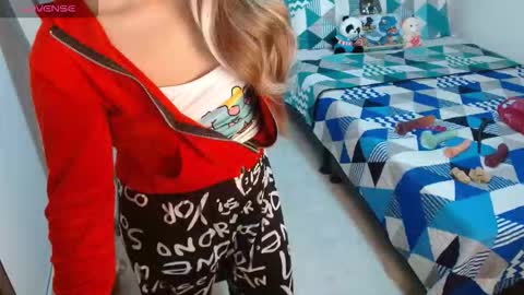 soniafuckboobs online show from September 9, 12:27 pm