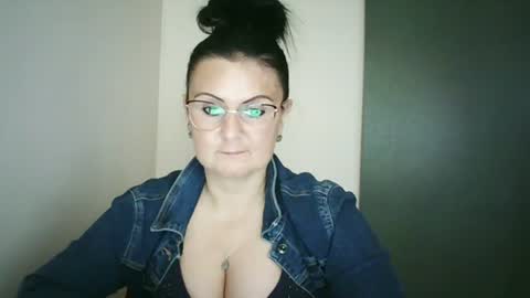 Sonja online show from July 28, 11:17 am