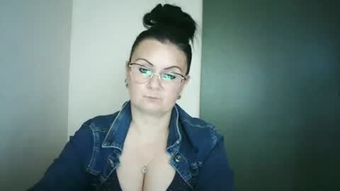 Sonja online show from July 28, 12:48 pm