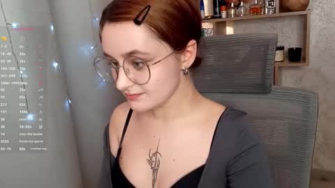 Snapshot of sonya_mikki chatting on February 24, 3:10 am Sonya online show from February 24, 3:10 am