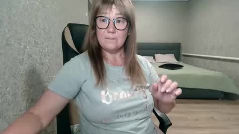 SonyaNightt online show from April 18, 5:21 am