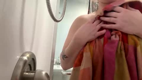 soohott123 online show from January 11, 3:44 am