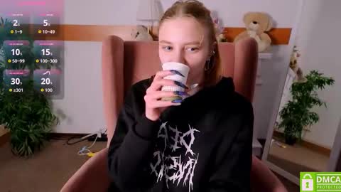 Litta online show from December 15, 10:37 pm