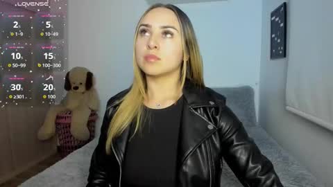 Sofi online show from December 13, 11:32 pm