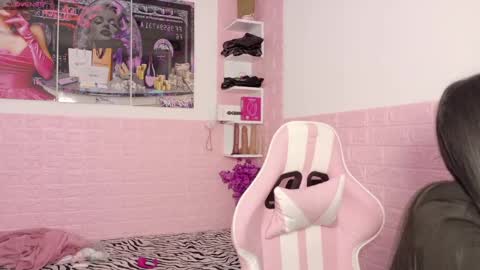SOPHI online show from June 1, 2:41 pm