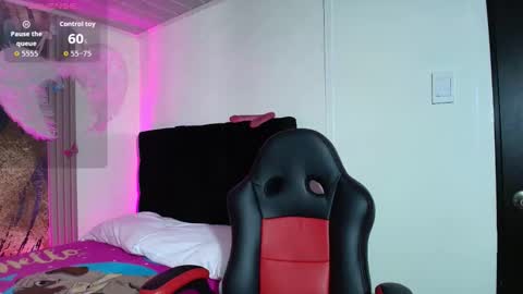 Sophia online show from October 22, 3:33 am