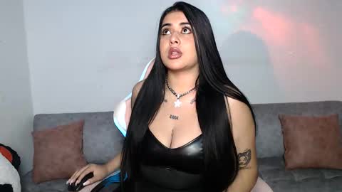 sophia online show from June 8, 3:07 am