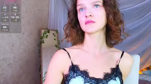 Sophia online show from February 5, 1:30 am