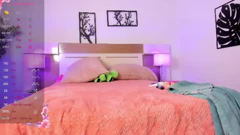 sophia_duarte_ online show from July 27, 1:08 pm