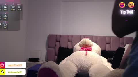 Sophia Carson online show from December 23, 10:21 am