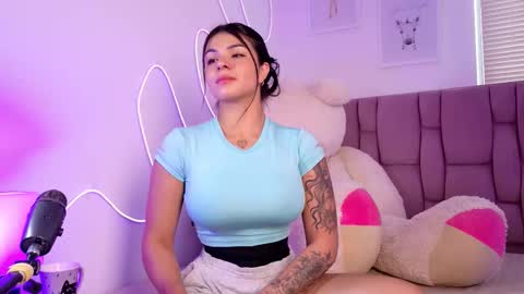 Sophia Carson online show from October 5, 6:24 pm