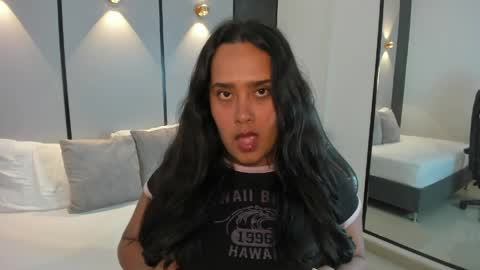 sophia_solerr online show from March 31, 1:49 am