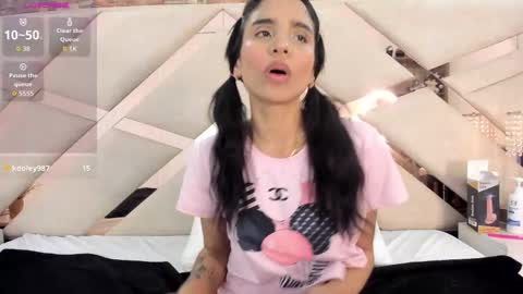 Sophia Paris online show from September 22, 3:49 am