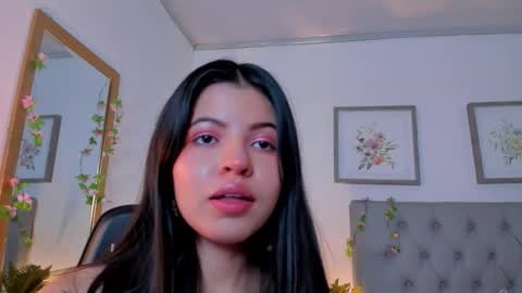 Sophia Howland online show from February 20, 6:19 am