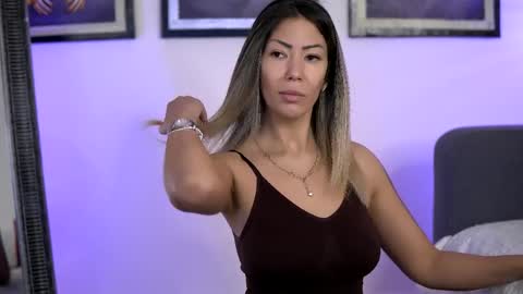 Sophie online show from April 14, 3:06 am