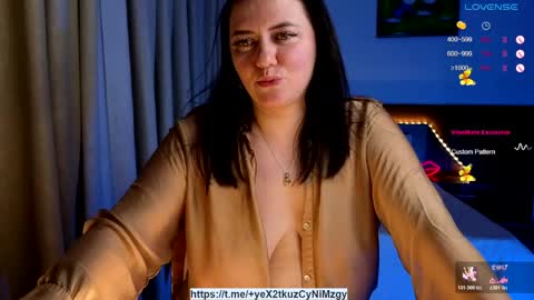 Sophia online show from May 23, 2:48 pm