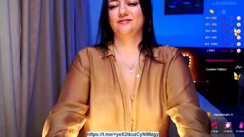Sophia online show from May 4, 2:10 pm