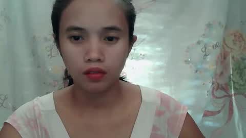 sophie_193 online show from June 1, 3:19 am