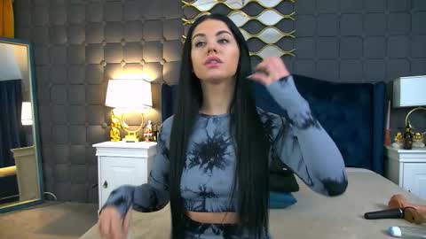 sophie__hill online show from January 14, 5:34 am