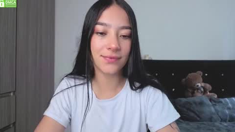 Sophie  online show from October 1, 2:00 pm