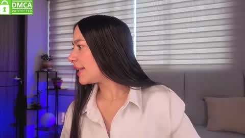 Sophie  online show from January 10, 1:38 pm