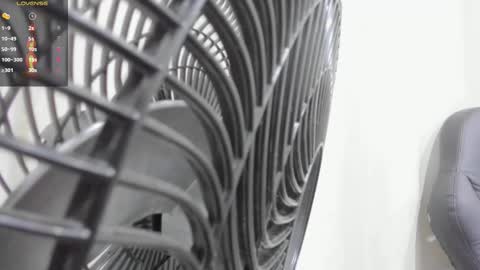 sophie_smith19 online show from December 2, 12:51 pm