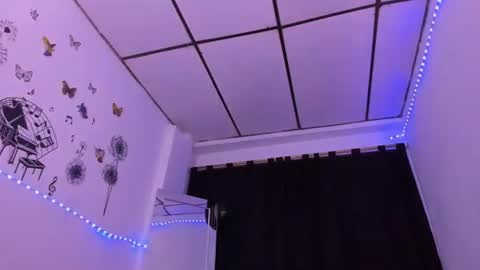 Sophie online show from July 23, 1:58 am