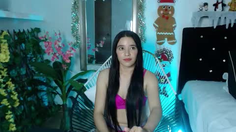 sophie_wallace_ online show from November 6, 1:33 am