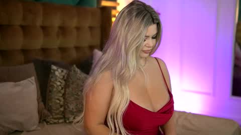 Sophie online show from September 30, 6:30 am