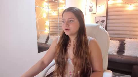 Sophie  online show from October 7, 12:42 pm