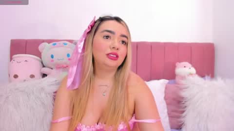 sophiee rosee online show from June 13, 4:59 pm