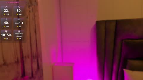 Snapshot of sophiee_smith chatting on January 3, 10:41 am Sophie online show from January 3, 10:41 am