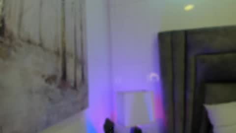 Snapshot of sophiee_smith chatting on February 23, 11:04 am Sophie online show from February 23, 11:04 am