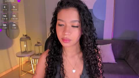 Sophie Houston online show from September 26, 3:04 am