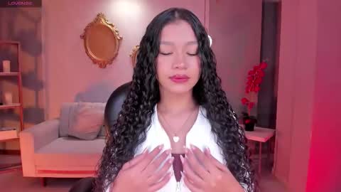 Sophie Houston online show from November 12, 4:21 am