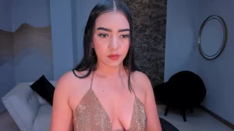 Sophie online show from December 18, 4:39 am