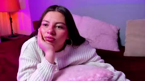 sophielannes online show from July 29, 1:27 am