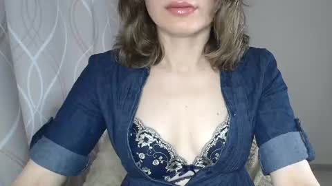 Sophiemisss online show from July 7, 7:23 am