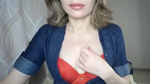 Sophiemisss online show from November 7, 7:47 am